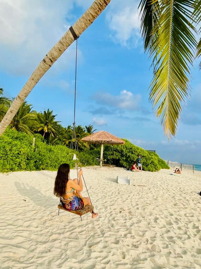 Hotel Sorenzo Maldives à Thoddoo Extérieur photo